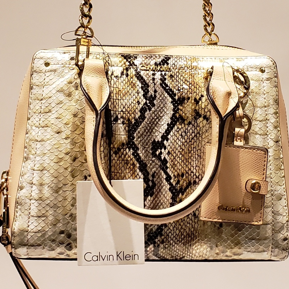 SOLD! Calvin Klein NWT $298 Boxy Snakeskin Satchel - Picture 2 of 6